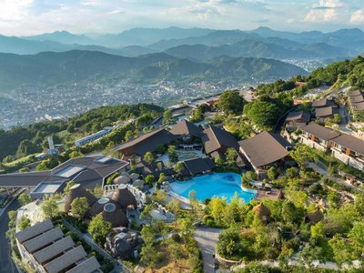 清水巖温泉度假村