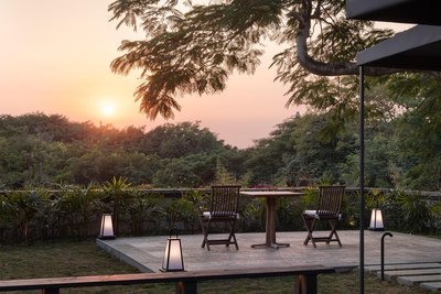 聆感·隱夕2OOOm²庭院酒店