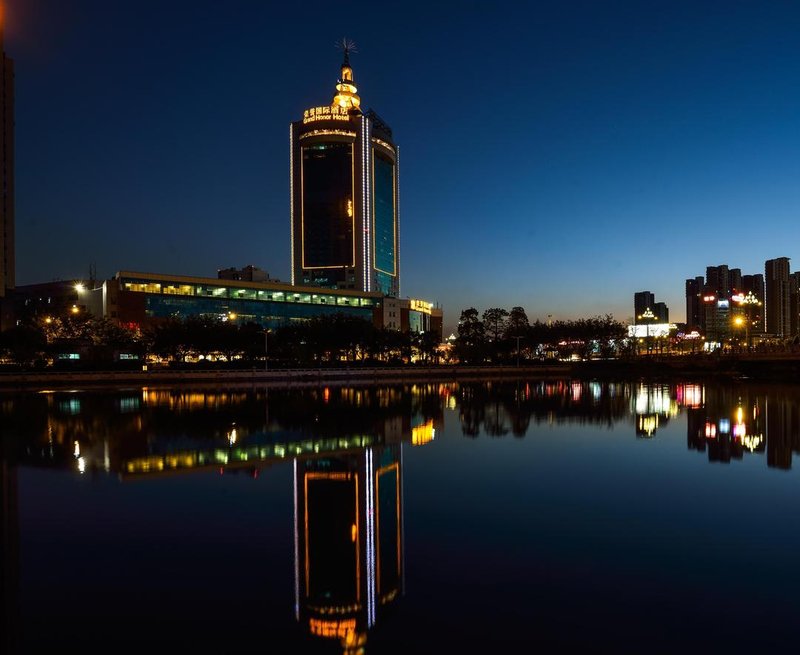 晉江榮譽國際酒店