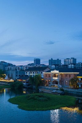 常德酈高1919湖畔酒店(大小河街柳葉湖度假區店)