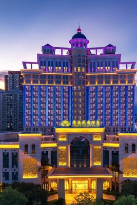 東莞塘廈粵華花園酒店