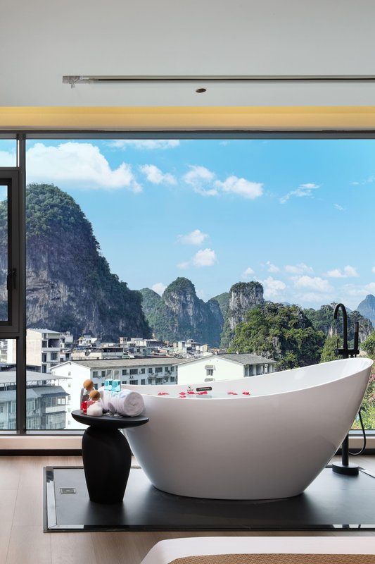 Yun Pu Yun Shan Se Hotel