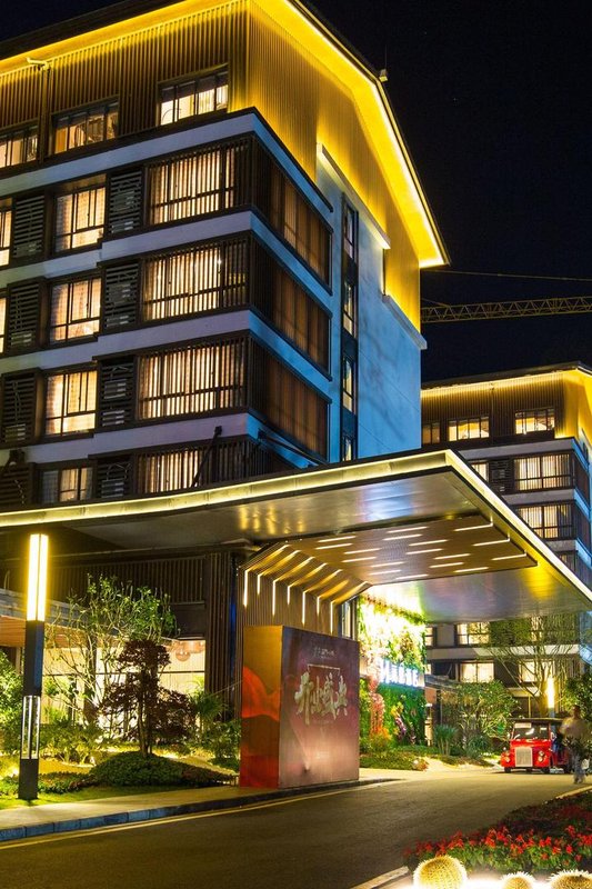 Mehood Hotel (Yangshuo Ten-mile Gallery)