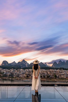 世熙天悦江景酒店(陽朔西街灕江店)