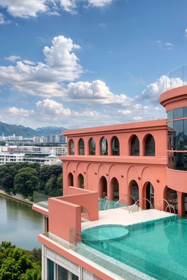 桂林灕江雲端酒店(桂林兩江四湖象鼻山店)