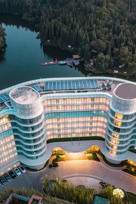 SLH·昆明玉龍灣湖景酒店