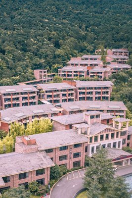 安寧金方森林温泉半山酒店