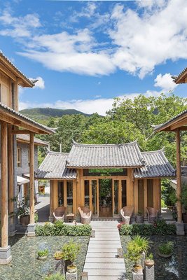 麗江阿若康巴·慶雲莊園(束河古鎮店)