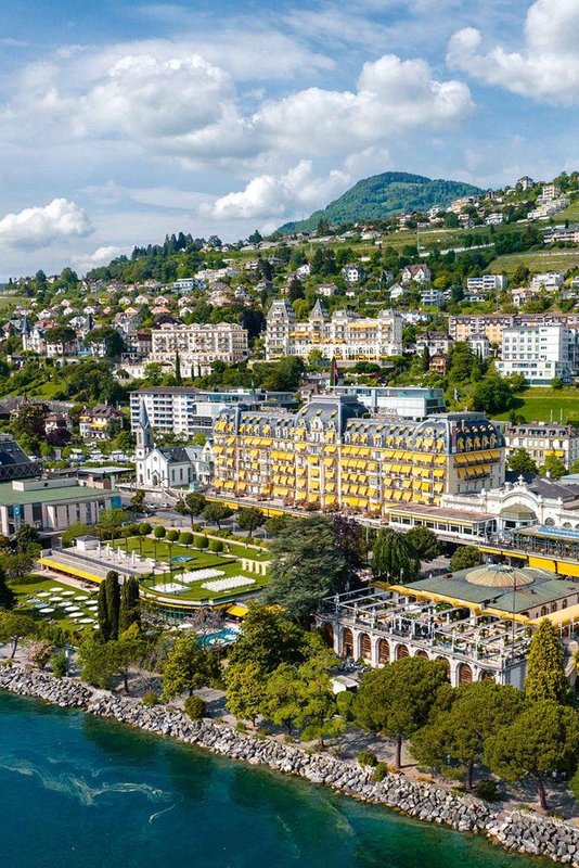 費爾蒙特萊蒙特勒宮酒店