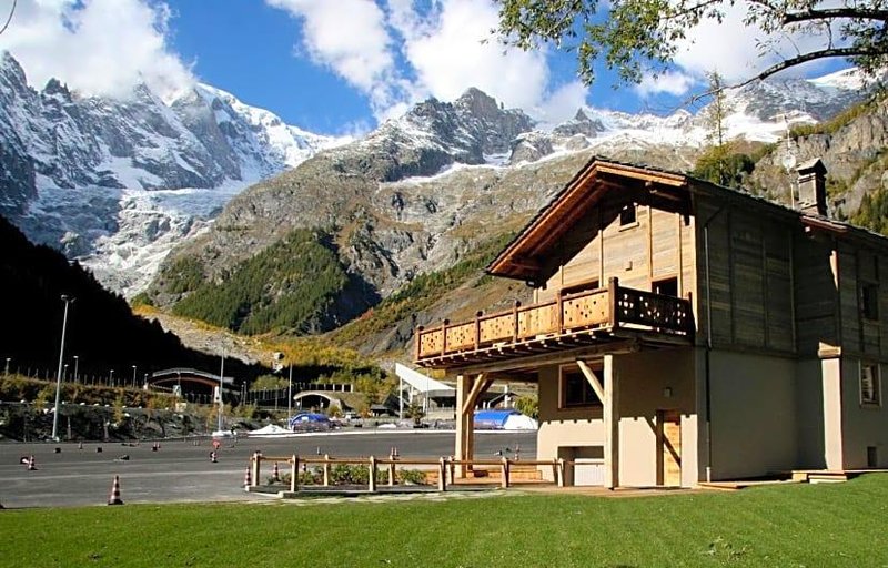 皇家高爾夫豪華酒店