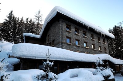 伊甸園小木屋旅館