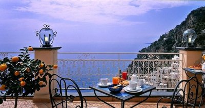 帕西提亞波西塔諾藝術酒店