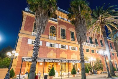 巴爾比別墅大酒店