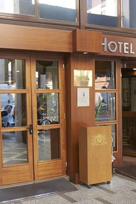 席納德拉威樂酒店