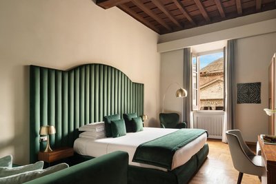 萬神殿太陽老意式酒店