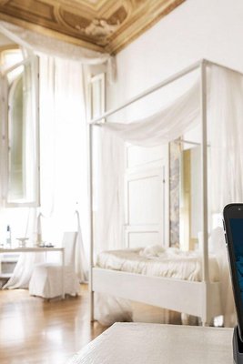 時代公寓託洛梅宮酒店