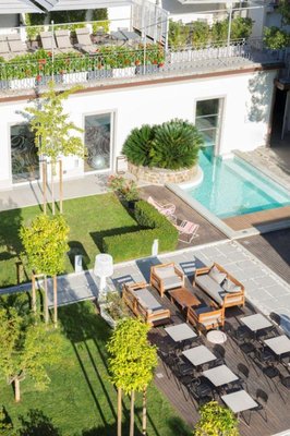 卡斯特里宮 1874 SPA暨花園酒店