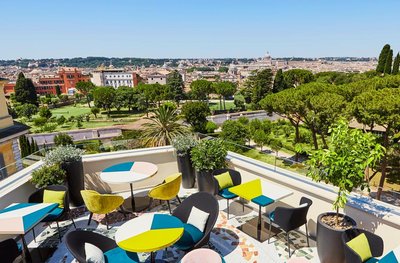 索菲特羅馬貝佳斯別墅酒店