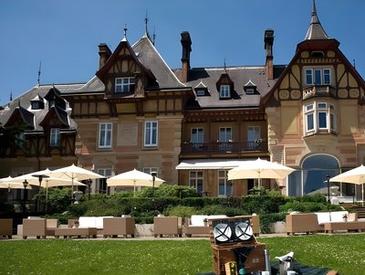 羅斯柴爾德傲途格精選別墅