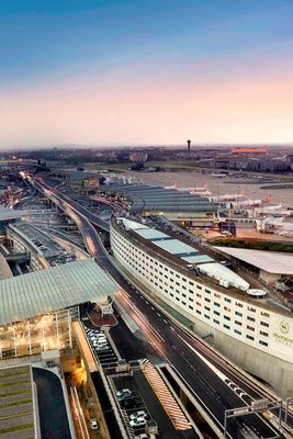 巴黎戴高樂機場喜來登酒店