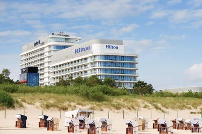 斯威諾吉茨希爾頓水療度假村