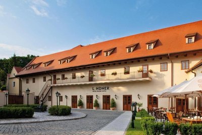 布拉格城堡林德納酒店 - 凱悦尚選酒店