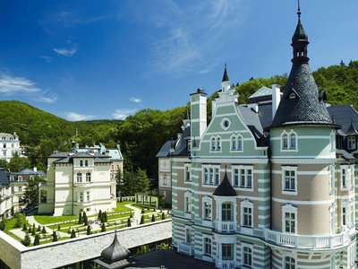 西區薩沃伊酒店