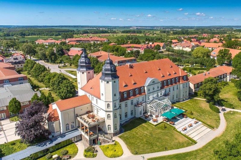 弗萊森湖城堡酒店