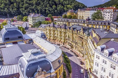 Carlsbad Plaza Medical Spa & Wellness Hotel