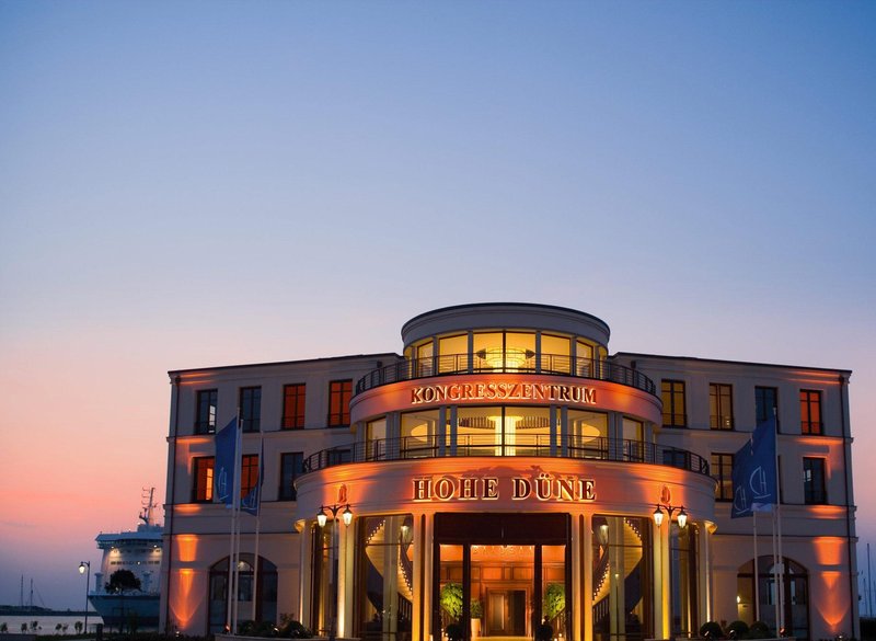 由高沙丘提王宮酒店