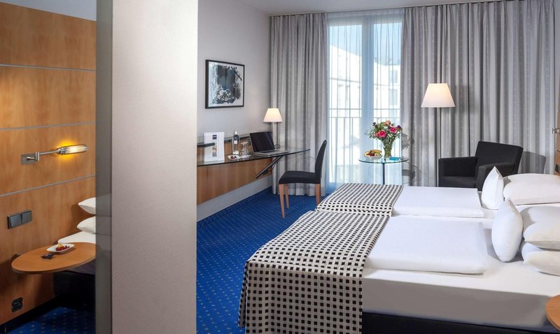 波茨坦多林特酒店