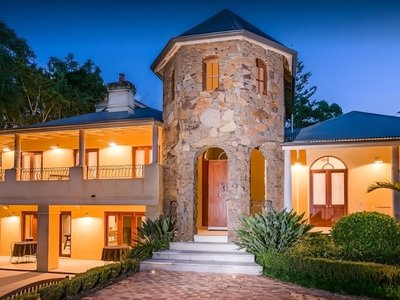 維多利亞伊威達樂酒店