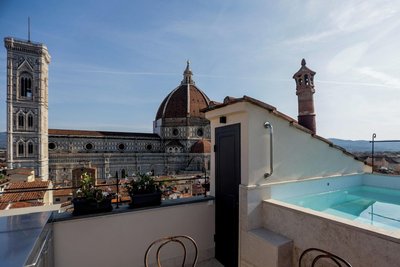 多納蒂華麗大樓套房公寓