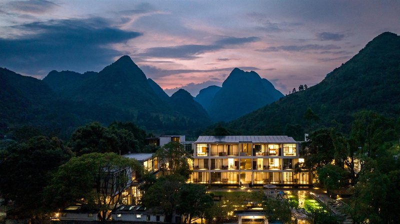 Qingyuan 21 Degrees Mountain Residence · Starry Sky Pool Peak Forest Secret Realm Mountain Residence