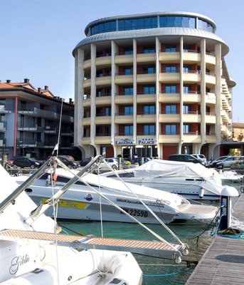 歌德拉古納宮酒店