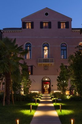 維納特宮豪華酒店