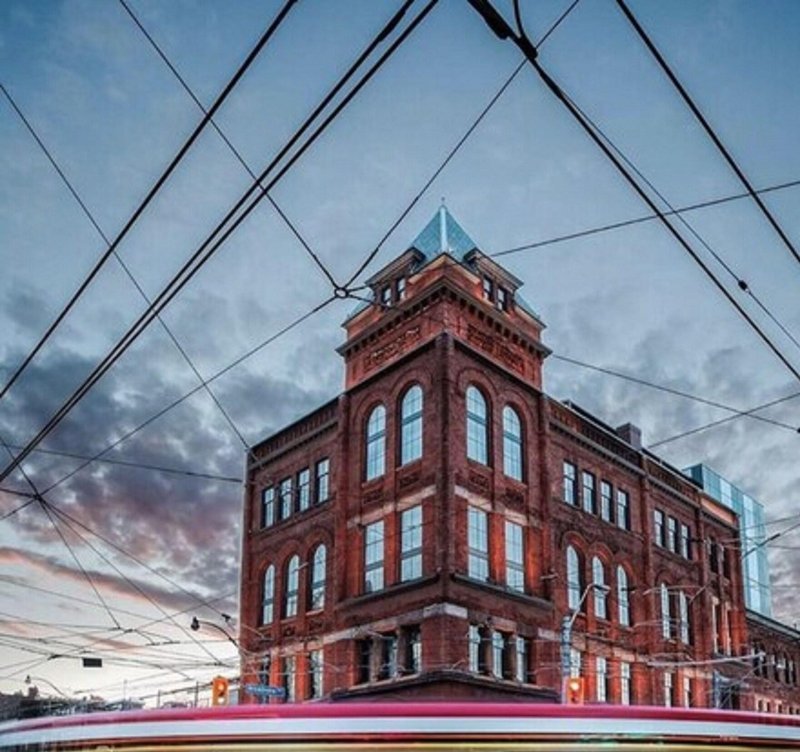 布羅德維尤酒店