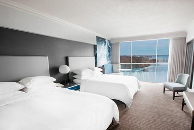 尼亞加拉瀑布萬豪酒店