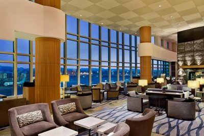 温哥華機場客運大樓費爾蒙酒店