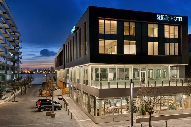 Seaside Hotel North Vancouver