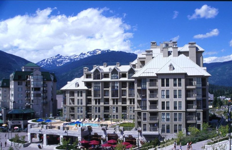 Pan Pacific Whistler Mountainside