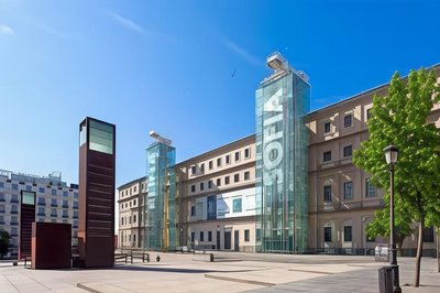 馬德里阿爾巴室友系列酒店