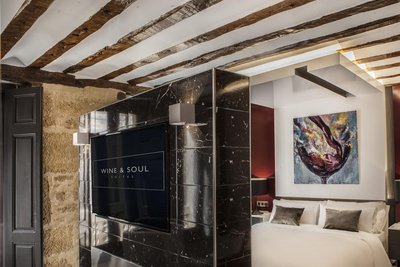 美酒與靈魂套房酒店