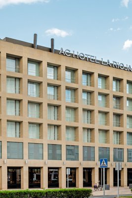 拉里奧哈萬豪AC酒店