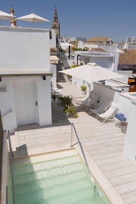 阿瑪多伊斯音樂酒店