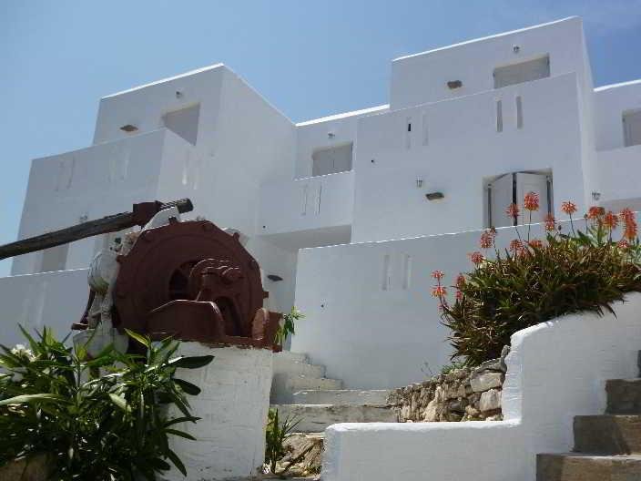 卡納勒客房&套房酒店