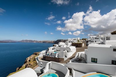 聖託里尼大使酒店