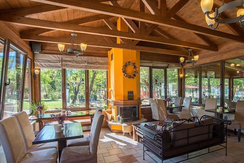 Ninemia Stay and Play