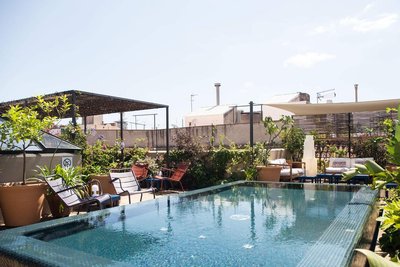 奈利羅萊夏朵酒店