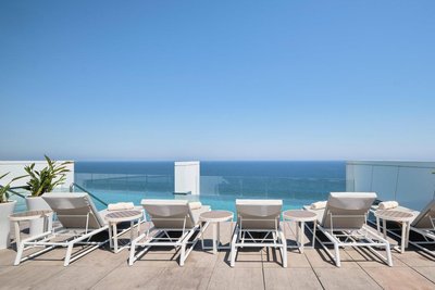 巴達洛納海濱酒店